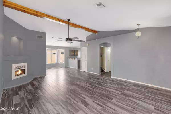 Mesa, AZ 85206,5050 E HILTON Avenue