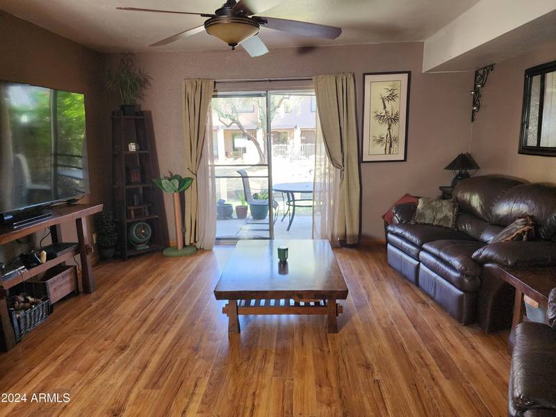 2338 W LINDNER Avenue #13, Mesa, AZ 85202