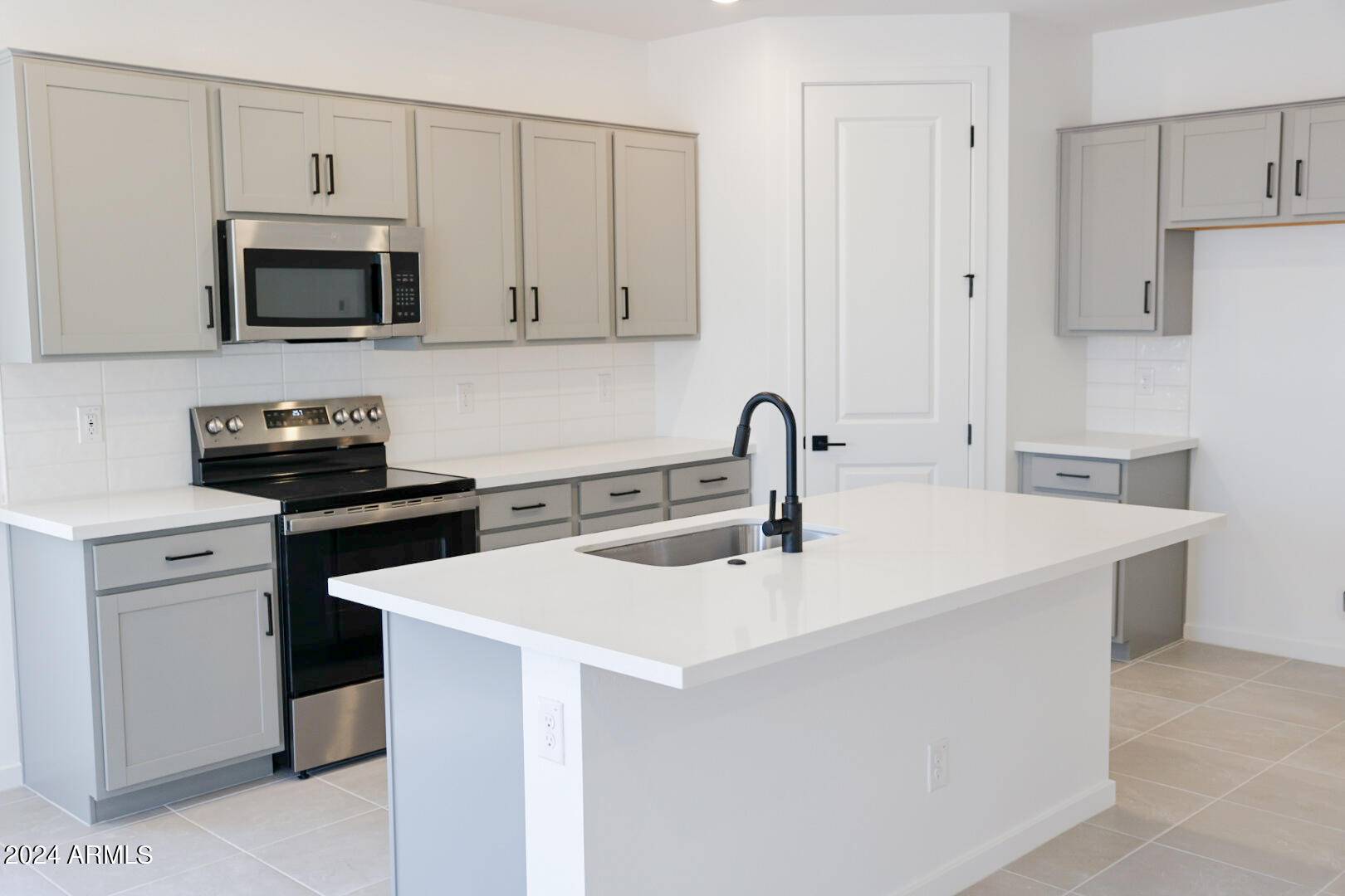Buckeye, AZ 85326,25272 W HIDALGO Avenue