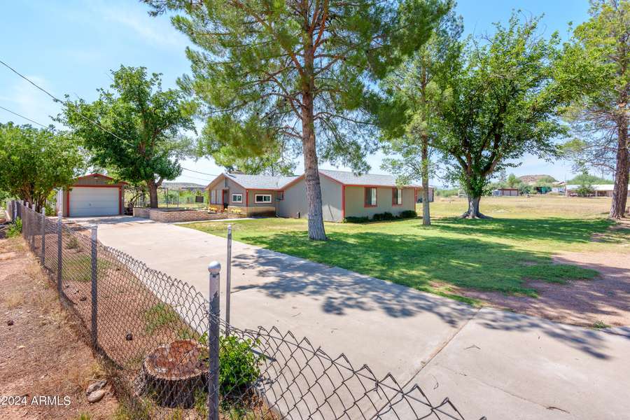 1895 S SUGARLOAF Road, Cornville, AZ 86325