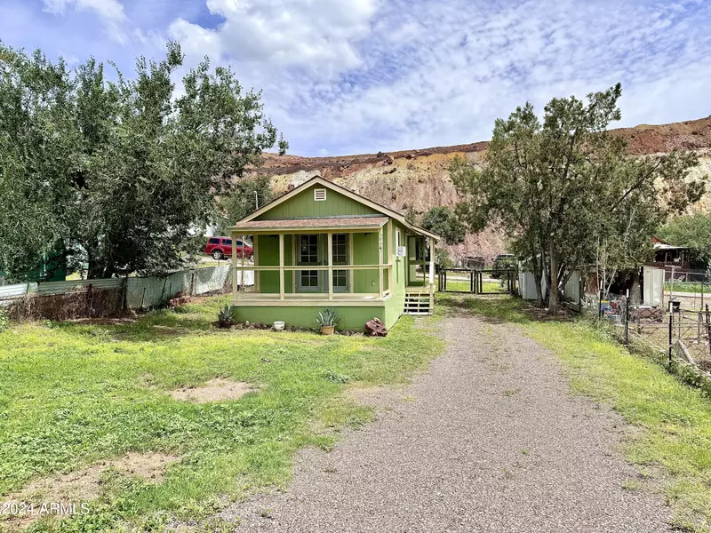 814 PITTSBURG Avenue, Bisbee, AZ 85603