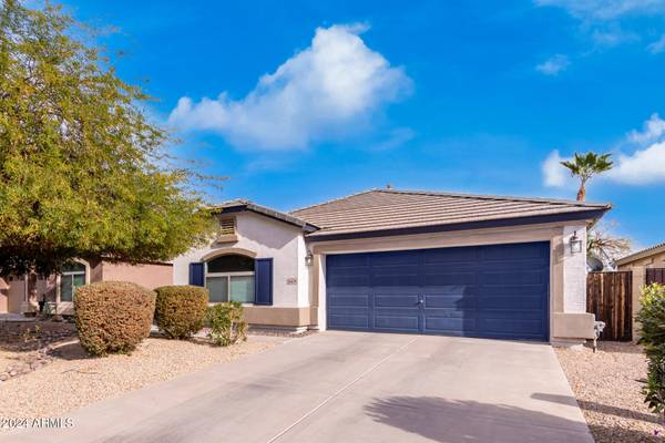 35629 N MIRANDESA Drive, San Tan Valley, AZ 85143