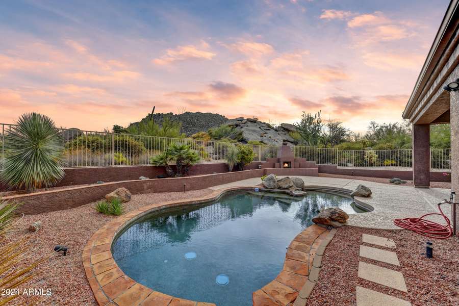 11451 E CHRISTMAS CHOLLA Drive, Scottsdale, AZ 85255