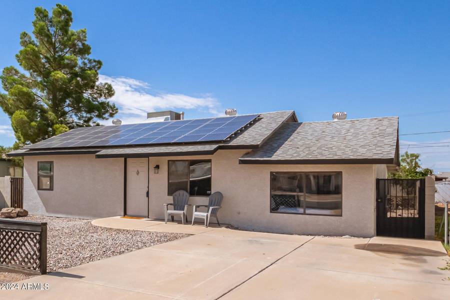 250 W LINDBERGH Avenue, Coolidge, AZ 85128