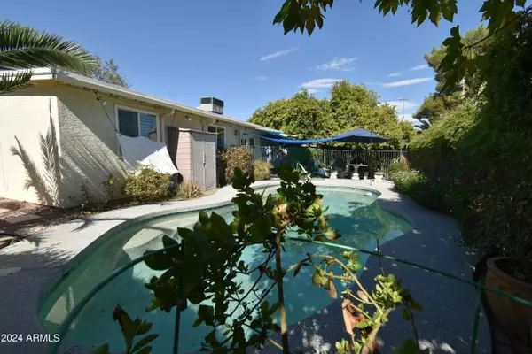 Glendale, AZ 85302,6313 W ONYX Avenue