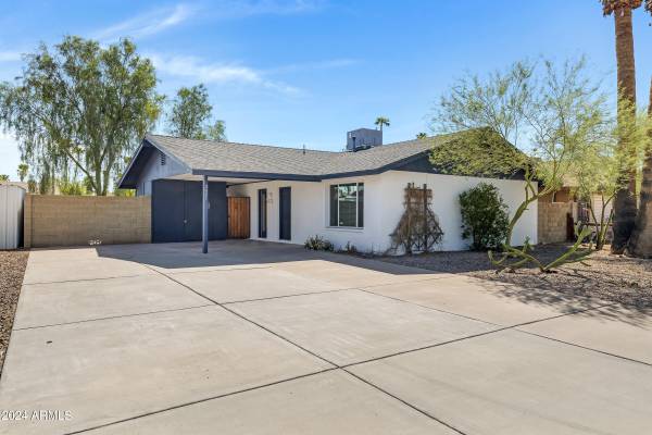 3621 S COTTONWOOD Drive,  Tempe,  AZ 85282