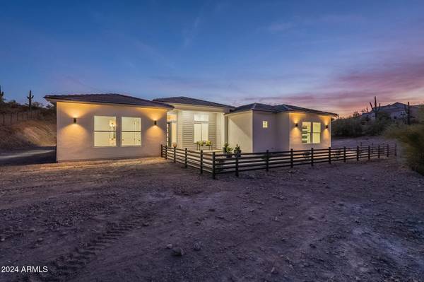 San Tan Valley, AZ 85144,3555 W Hummingbird Lane