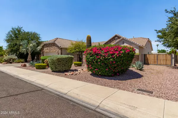 Litchfield Park, AZ 85340,12738 W COLTER Street