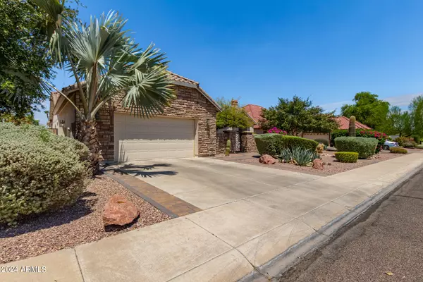 Litchfield Park, AZ 85340,12738 W COLTER Street