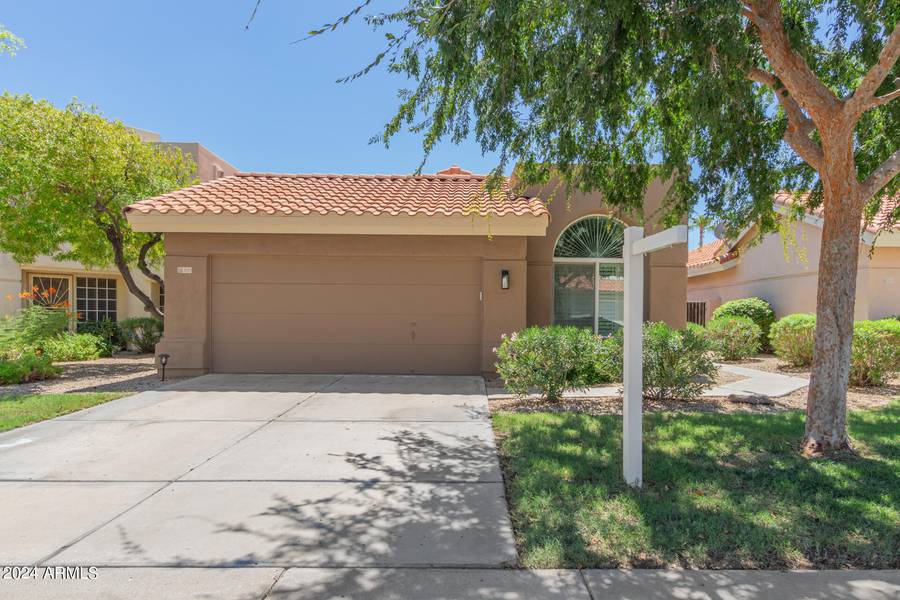 3225 E Briarwood Terrace, Phoenix, AZ 85048