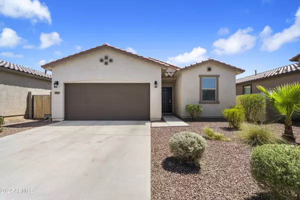 39963 W CRANE Drive, Maricopa, AZ 85138