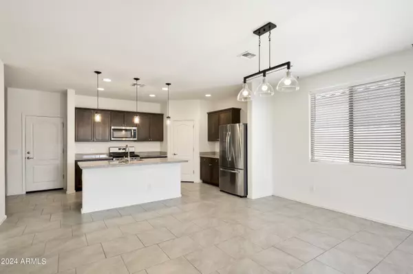 Maricopa, AZ 85138,39963 W CRANE Drive