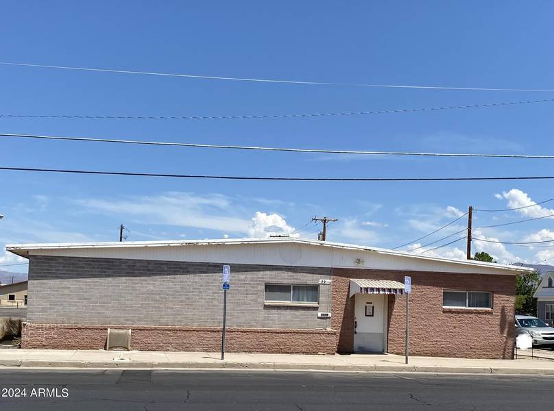 100 S 3rd Avenue, Safford, AZ 85546