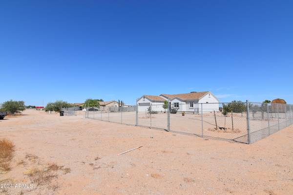 Wittmann, AZ 85361,23208 W GLORIA Lane