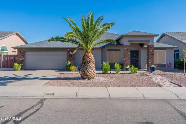 3717 E WHITEHALL Drive, San Tan Valley, AZ 85140