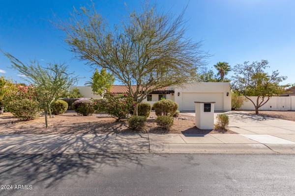 Scottsdale, AZ 85254,5419 E EVERETT Drive