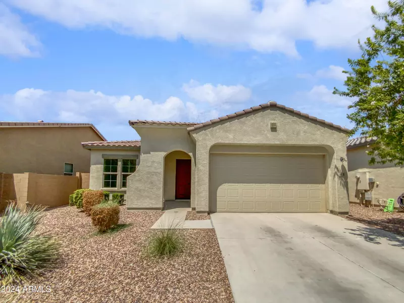 418 W GLACIER BAY Drive, San Tan Valley, AZ 85140