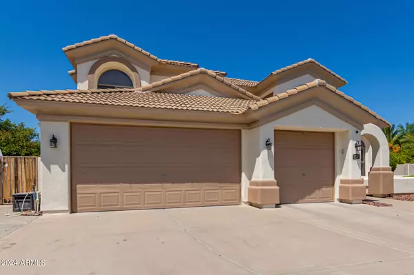 Chandler, AZ 85286,3530 S VELERO Street