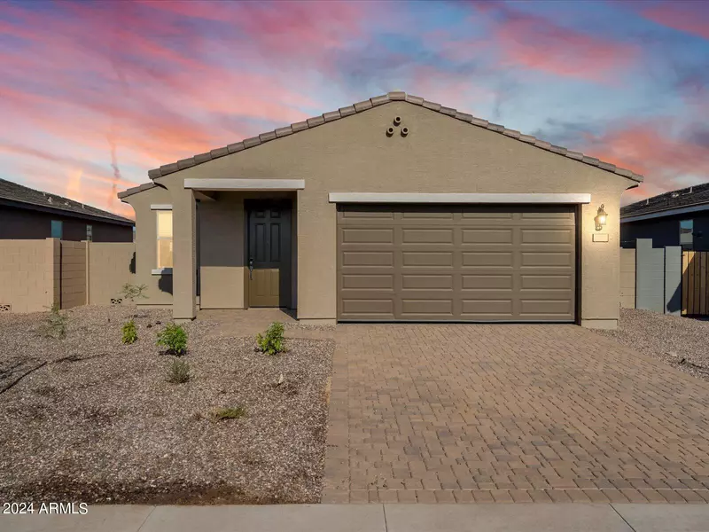 4432 W JANIE Street, San Tan Valley, AZ 85144