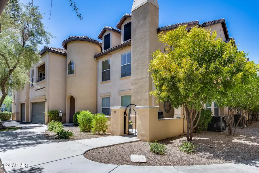 14575 W MOUNTAIN VIEW Boulevard #322, Surprise, AZ 85374