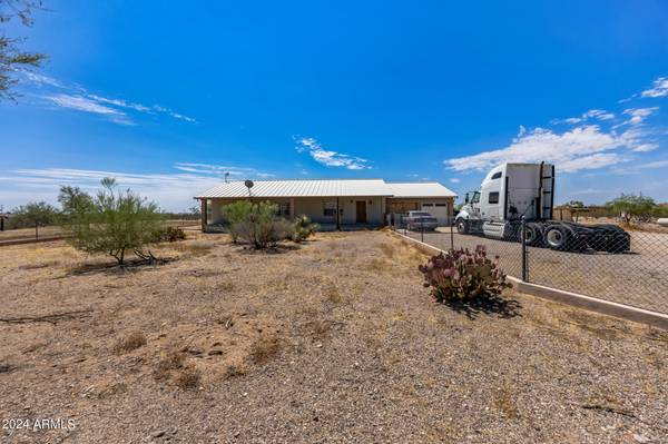 22341 W Dove valley Road,  Wittmann,  AZ 85361