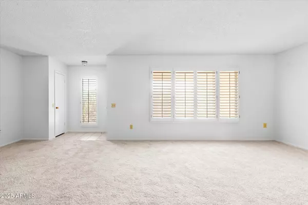 Sun City, AZ 85373,17210 N FOOTHILLS Drive