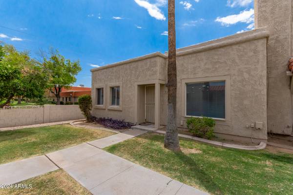 Scottsdale, AZ 85250,5146 N 82ND Street