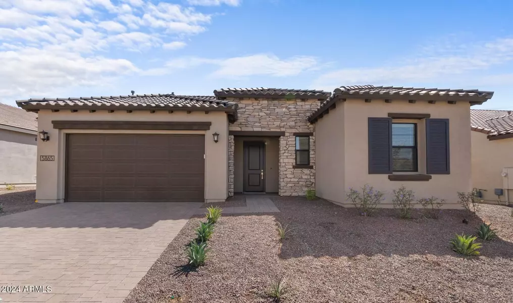 5865 N 207th Avenue, Buckeye, AZ 85396