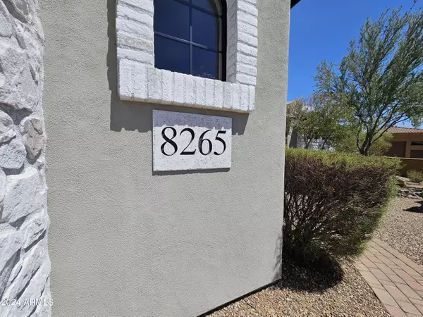 Mesa, AZ 85207,8265 E KRAMER Circle