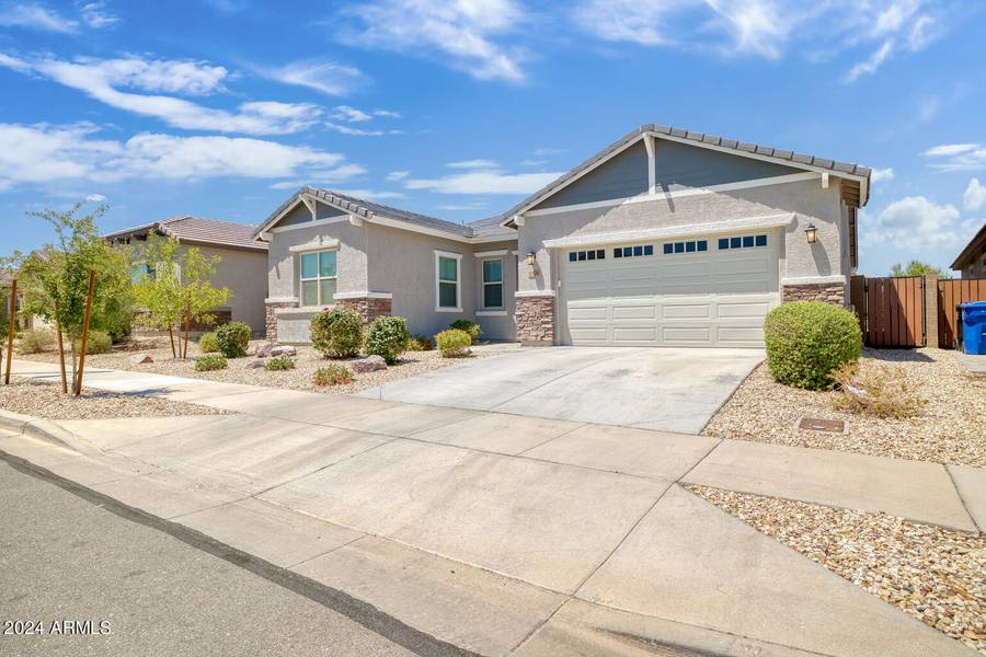 18926 W Desert Hills Drive, Surprise, AZ 85388