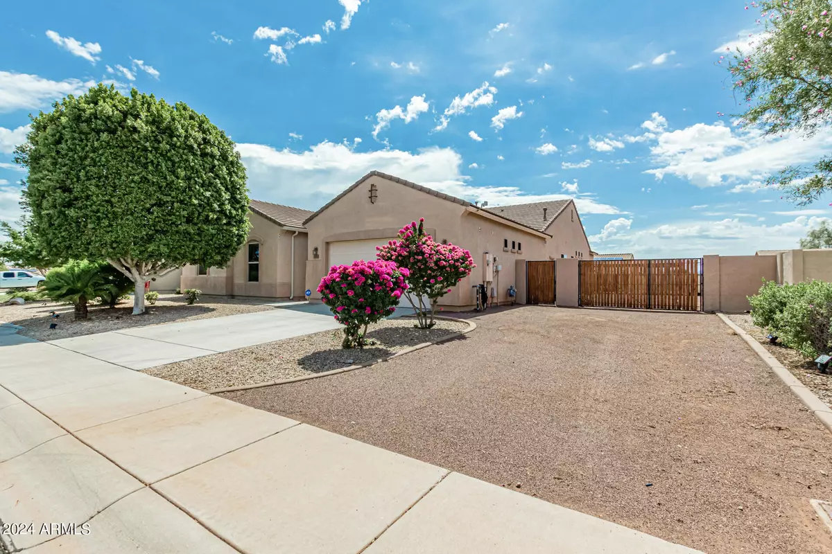 Litchfield Park, AZ 85340,18405 W DENTON Avenue