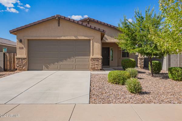 San Tan Valley, AZ 85143,7028 E GAMEBIRD Way