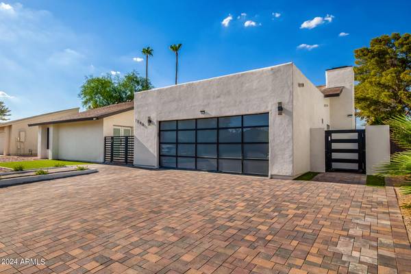 Scottsdale, AZ 85250,7740 E ROSE Lane