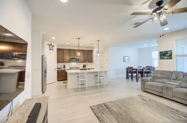 San Tan Valley, AZ 85140,4378 E CLYDESDALE Street