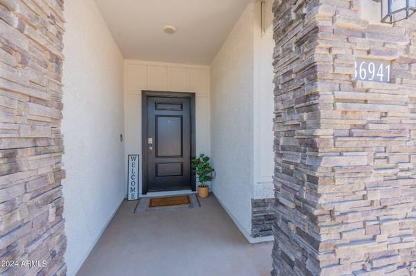 San Tan Valley, AZ 85143,36941 N ALEUTIAN Drive