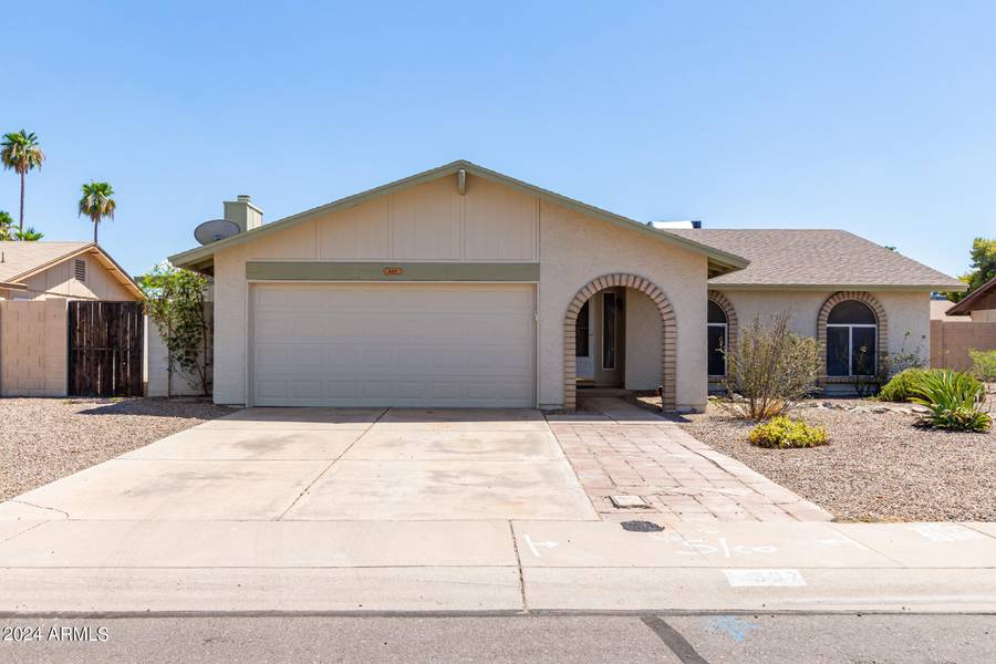 307 W ALAMO Drive, Chandler, AZ 85225