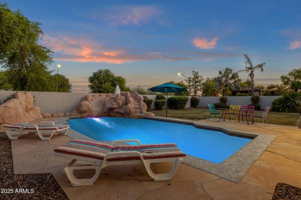 4497 E CARRIAGE Way, Gilbert, AZ 85297