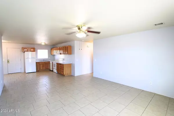 Arizona City, AZ 85123,8590 W MAGNUM Drive #B