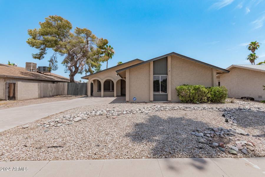 1355 S REVERE --, Mesa, AZ 85210