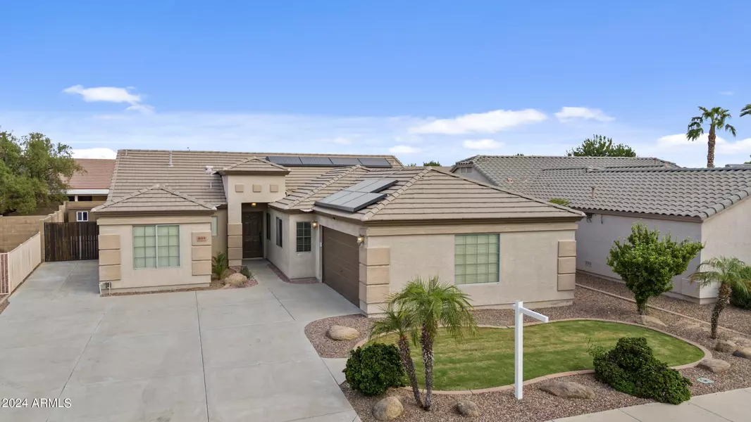 16414 W SANDRA Lane, Surprise, AZ 85388