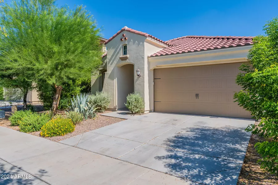 10511 E CORBIN Avenue, Mesa, AZ 85212