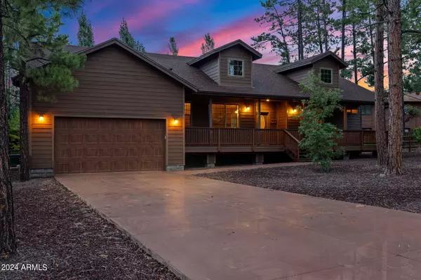 Pinetop, AZ 85935,5796 HIDDEN OAK Drive