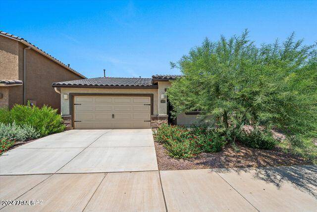 34932 S IRON JAW Drive, Red Rock, AZ 85145