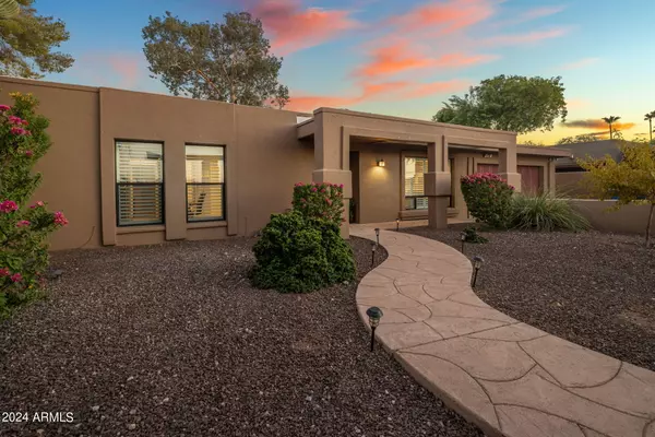 3229 E Mountain View Road, Phoenix, AZ 85028