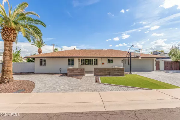 8301 E ANGUS Drive, Scottsdale, AZ 85251