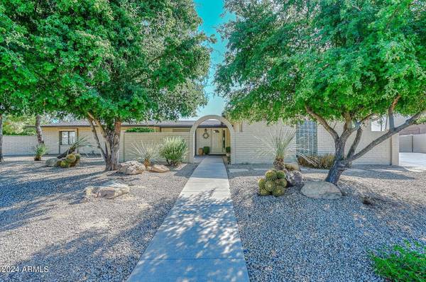 Scottsdale, AZ 85254,6260 E CHARTER OAK Road