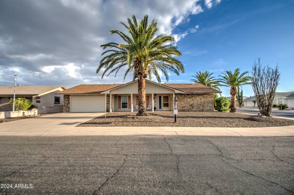 Sun City, AZ 85373,10725 W GARNETTE Drive