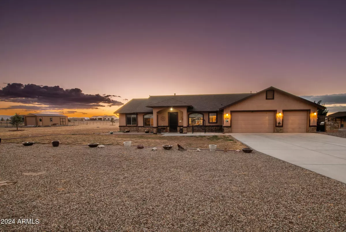 Prescott Valley, AZ 86315,9020 N Covered Wagon Trail --