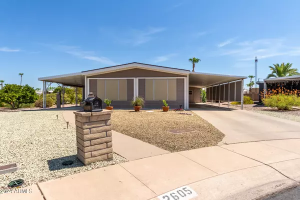 2605 N DUFFUS Court, Mesa, AZ 85215