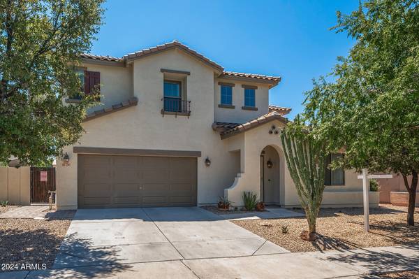 Phoenix, AZ 85041,2341 W Saint Catherine Avenue